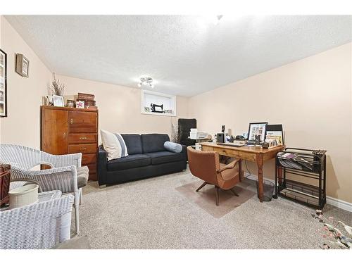 1007 Pine Street, Dunnville, ON - Indoor