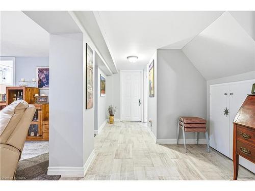 1007 Pine Street, Dunnville, ON - Indoor Photo Showing Other Room