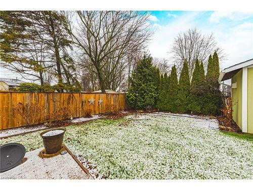 1007 Pine Street, Dunnville, ON - Outdoor With Backyard