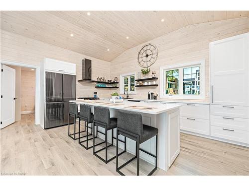 71865 Sunview Avenue, Dashwood, ON - Indoor Photo Showing Kitchen