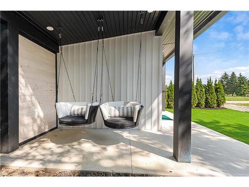 71865 Sunview Avenue, Dashwood, ON - Outdoor With Exterior