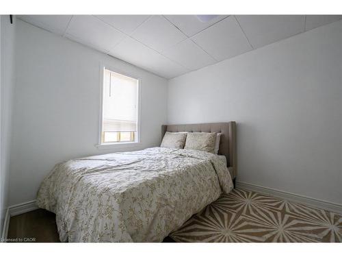 944 King Street W, Hamilton, ON 