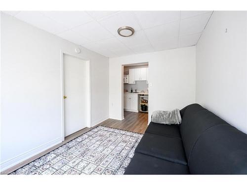 944 King Street W, Hamilton, ON 