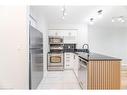 3112-18 Yonge Street, Toronto, ON  - Indoor Photo Showing Kitchen With Stainless Steel Kitchen 