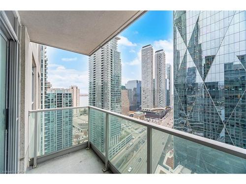 3112-18 Yonge Street, Toronto, ON - Outdoor With Balcony With Exterior