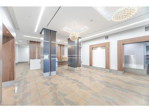 3112-18 Yonge Street, Toronto, ON - Indoor Photo Showing Other Room