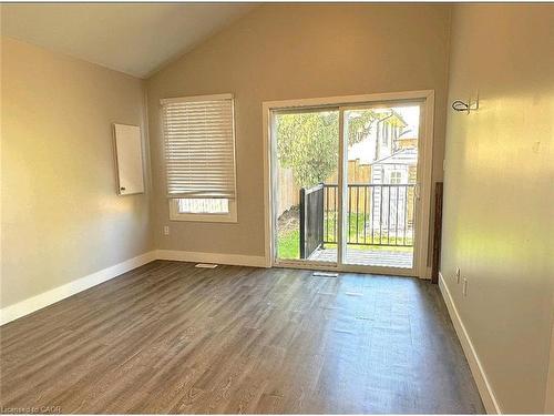 261 Cairn Street, London, ON - Indoor Photo Showing Other Room