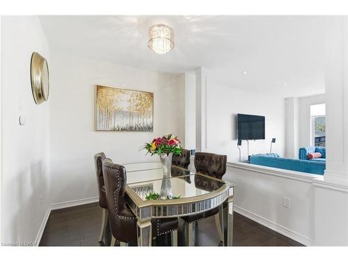 142 Irwin Avenue, Ancaster, ON - Indoor Photo Showing Dining Room