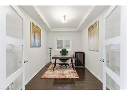 142 Irwin Avenue, Ancaster, ON - Indoor Photo Showing Other Room