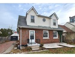 46 Plains Road E Burlington, ON L7T 2B9