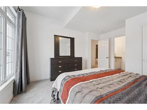 308 Freure Drive, Cambridge, ON - Indoor Photo Showing Bedroom