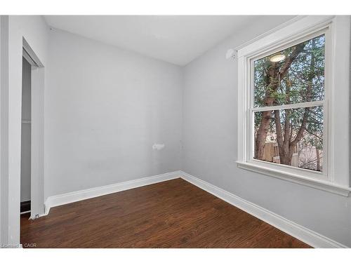 495 Charlton Avenue E, Hamilton, ON - Indoor Photo Showing Other Room