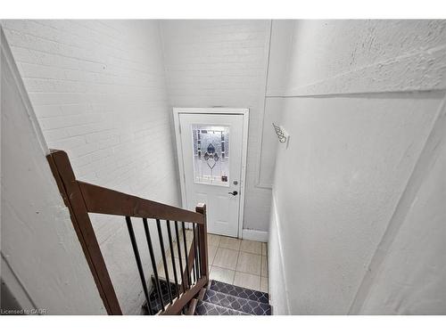 495 Charlton Avenue E, Hamilton, ON - Indoor Photo Showing Other Room