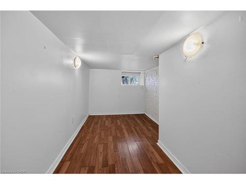 495 Charlton Avenue E, Hamilton, ON - Indoor Photo Showing Other Room
