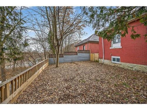 495 Charlton Avenue E, Hamilton, ON - Outdoor