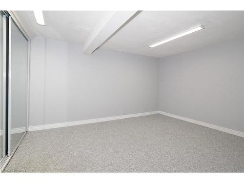112 Green Valley Drive, Kitchener, ON - Indoor Photo Showing Other Room