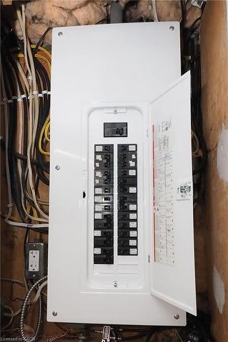 112 Green Valley Drive, Kitchener, ON - Indoor Photo Showing Basement