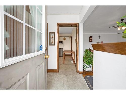 676 Upper Wentworth Street, Hamilton, ON - Indoor Photo Showing Other Room