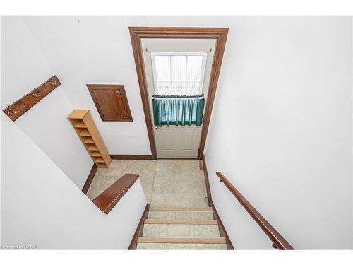 676 Upper Wentworth Street, Hamilton, ON - Indoor Photo Showing Other Room
