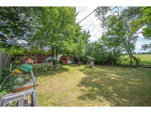 676 Upper Wentworth Street, Hamilton, ON - Outdoor