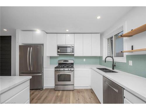 3346 Hannibal Road, Burlington, ON - Indoor Photo Showing Kitchen With Double Sink