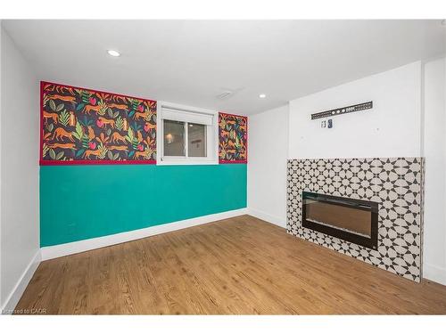 3346 Hannibal Road, Burlington, ON - Indoor Photo Showing Other Room With Fireplace