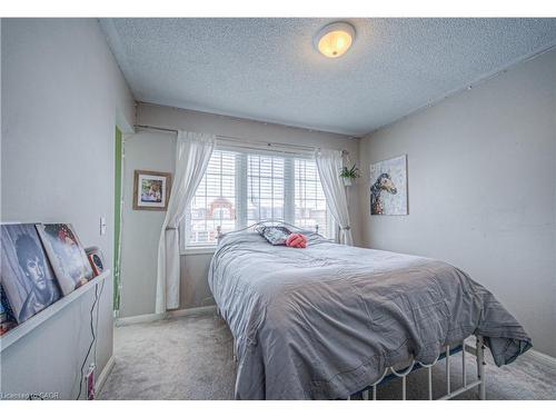 23 Mayo Avenue, Cambridge, ON - Indoor Photo Showing Bedroom