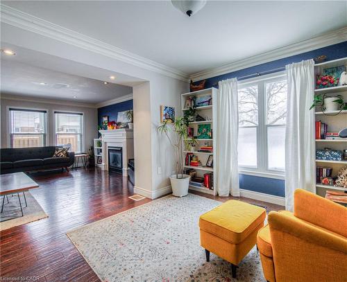 23 Mayo Avenue, Cambridge, ON - Indoor Photo Showing Living Room With Fireplace