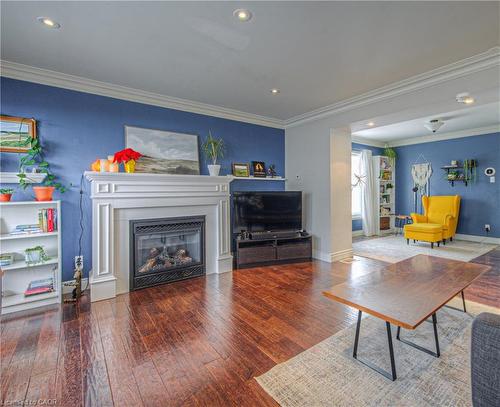 23 Mayo Avenue, Cambridge, ON - Indoor Photo Showing Living Room With Fireplace