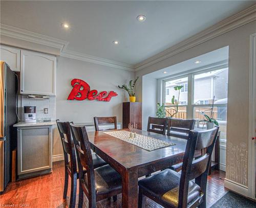 23 Mayo Avenue, Cambridge, ON - Indoor Photo Showing Dining Room