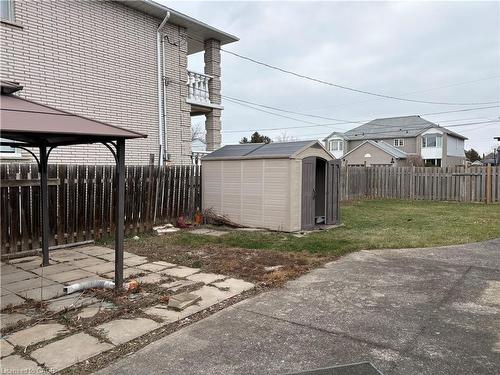 Lower-249 Federal Street, Stoney Creek, ON - Outdoor