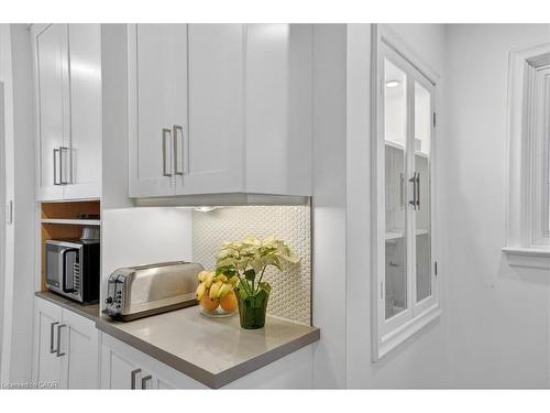 83 Elgin Crescent, Waterloo, ON - Indoor