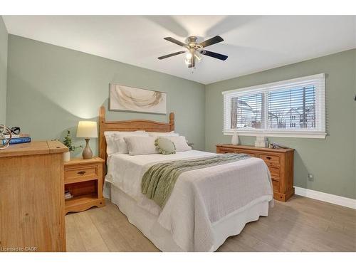 83 Elgin Crescent, Waterloo, ON - Indoor Photo Showing Bedroom