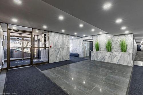 1014-770 Hager Avenue, Burlington, ON - Indoor Photo Showing Other Room