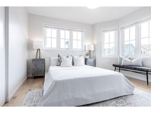 Upper-259 Higginbotham Crescent, Milton, ON - Indoor Photo Showing Bedroom