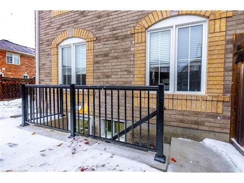 Upper-259 Higginbotham Crescent, Milton, ON - Outdoor With Deck Patio Veranda With Exterior