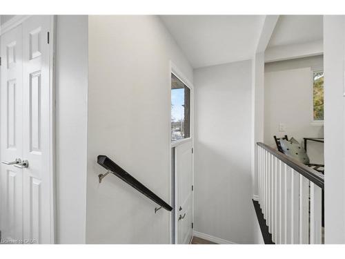 2344 Glastonbury Road, Burlington, ON - Indoor Photo Showing Other Room