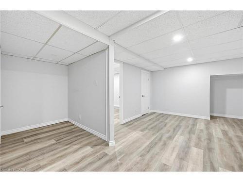 2344 Glastonbury Road, Burlington, ON - Indoor