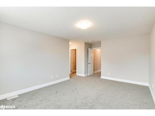 2961 Turner Crescent, London, ON - Indoor Photo Showing Other Room