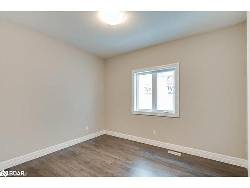 2961 Turner Crescent, London, ON - Indoor Photo Showing Other Room