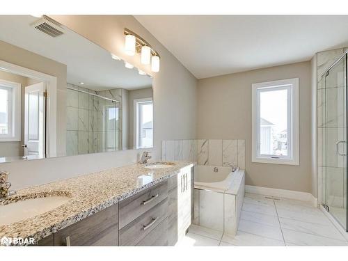 2961 Turner Crescent, London, ON - Indoor Photo Showing Bathroom