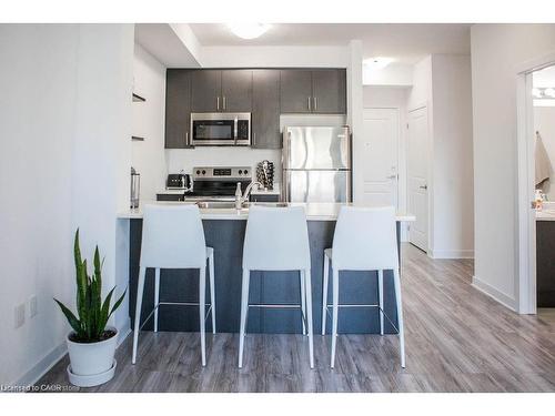 508-125 Shoreview Place, Hamilton, ON - Indoor Photo Showing Kitchen