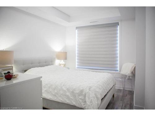 508-125 Shoreview Place, Hamilton, ON - Indoor Photo Showing Bedroom