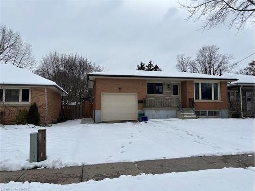 39 Evelyn Street, Brantford, ON - Outdoor With Facade