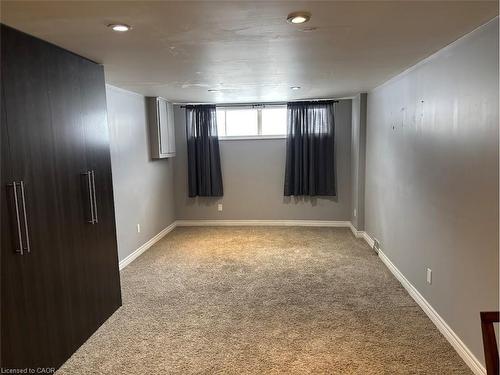 39 Evelyn Street, Brantford, ON - Indoor Photo Showing Other Room
