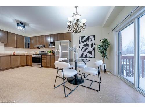 42 Arrowpoint Drive, Brampton, ON - Indoor