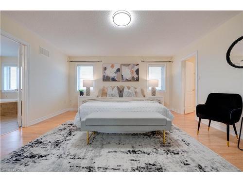 42 Arrowpoint Drive, Brampton, ON - Indoor Photo Showing Bedroom