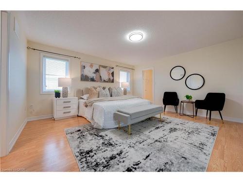 42 Arrowpoint Drive, Brampton, ON - Indoor Photo Showing Bedroom