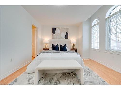 42 Arrowpoint Drive, Brampton, ON - Indoor Photo Showing Bedroom