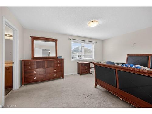3175 Bunkerhill Place, Burlington, ON - Indoor Photo Showing Bedroom